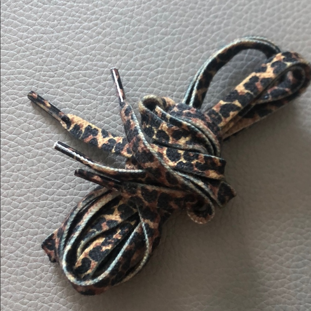 Goldengoose cheetah laces